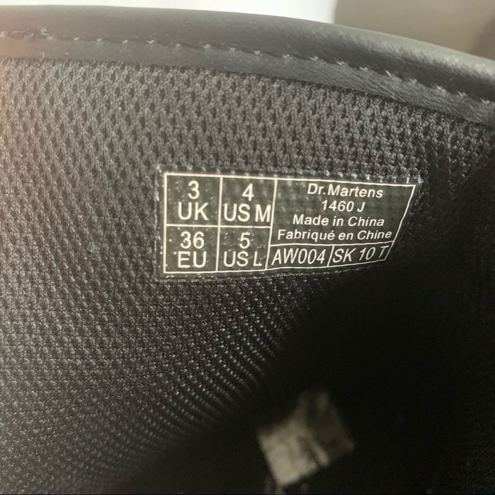 Dr. Martens boots - Picture 4 of 10